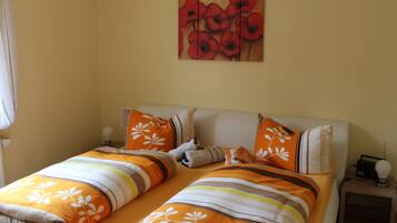 3 dormitorios, tabla de planchar con plancha, wifi y ropa de cama