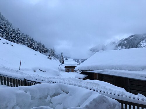 Cozy, romantic vacation home - ideal for couples or up to two families