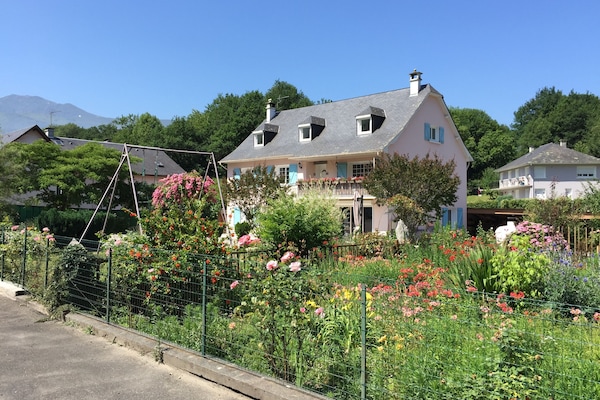 Casa Bonita et son jardin fleuri