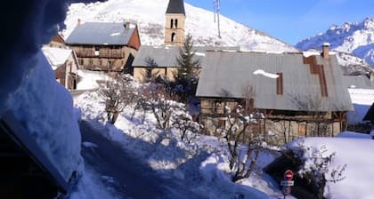 Chalet cosy au pied des pistes