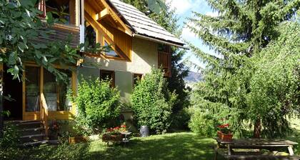Cosy chalet at the foot of the slopes