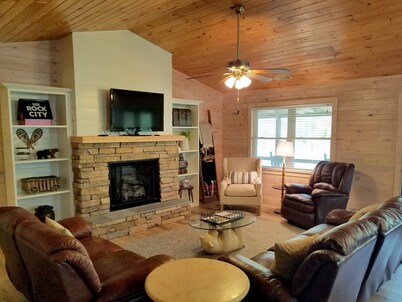 North Georgia Mountain Place