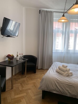 1 bedroom, internet