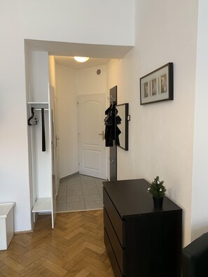 Interior - CLEAN, CALM, BRIGHT APARTMENT IN A HEART OF PRAGUE  (PRAGUE)