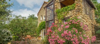 Renovated but rustic stone shepherd's cottage, exceptional views