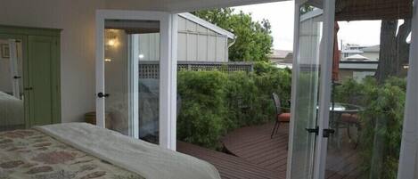 2 室のベッドルーム、インターネット、ベッドシーツ