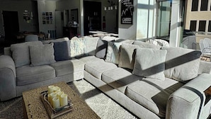 Unclassified image, 4 of 34, button - Lofts 2-A-Stunning Condo Right Across From Ski Resort (Brian Head)