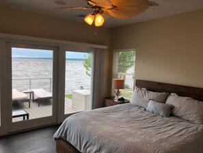 5 habitaciones, tabla de planchar con plancha, wifi y ropa de cama 