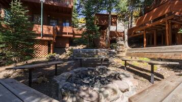 Enceinte de lâhĂ©bergement