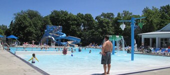 Best Value of Lakeside w \ FREE golf cart! 