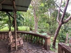 Property grounds - Rancho el Rio: Nature, Riverside & Farm (Monteverde)