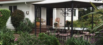 Incredibili giardini con campo da bocce - Il vero fascino europeo!