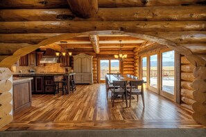 Dining - WELCOME TO FISHER POINT LODGE, SLEEPS 20, BEAUTIFUL! (Island Park)