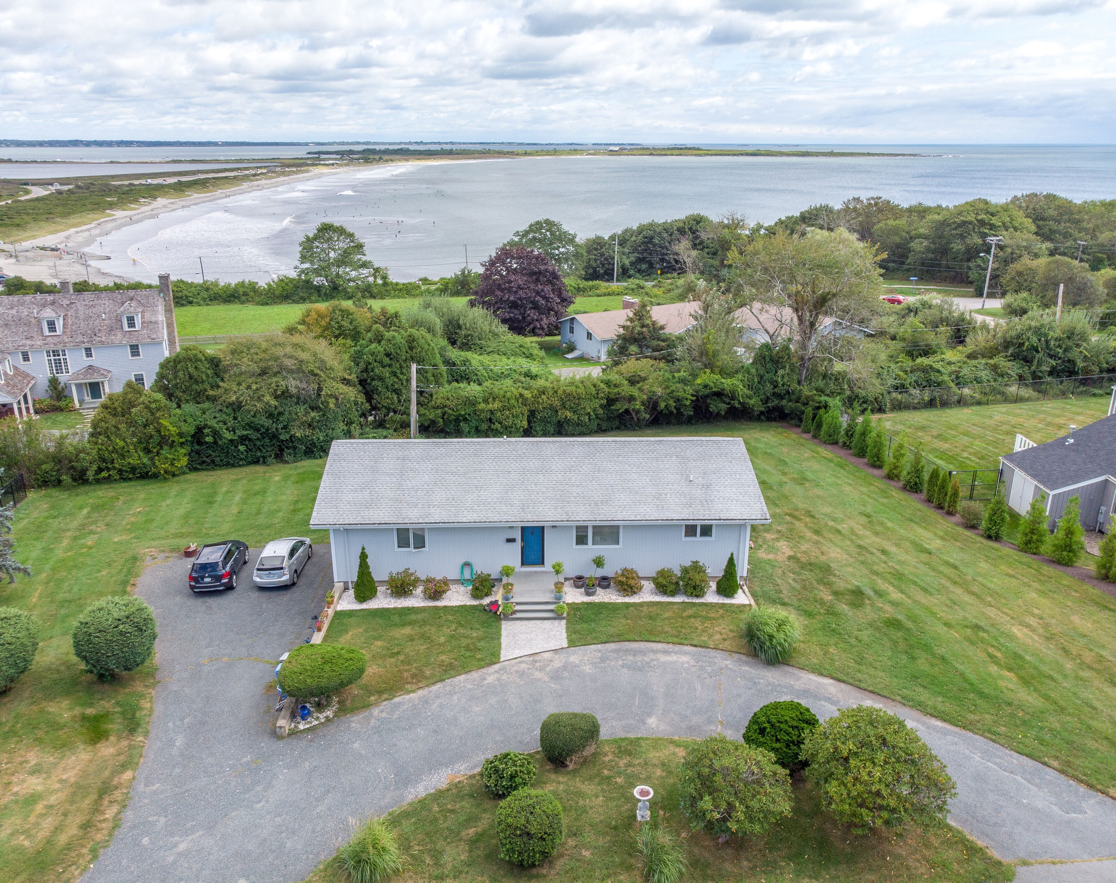 Beach House Overlooking Sachuest Beach And Wildlife Refuge Next To St. Georges