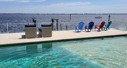 Impresionante Waterfront Delux Vacation Home, fabulosas vistas