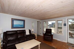 Smart TV, DVD player