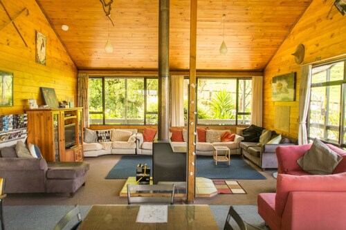 YHA Waitomo, Juno Hall