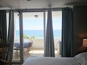 1 quarto, escrivaninha, ferros/tábuas de passar roupa, Wi-Fi de cortesia