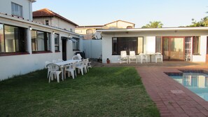 Pool - Large Outbuilding room (Bulwer)