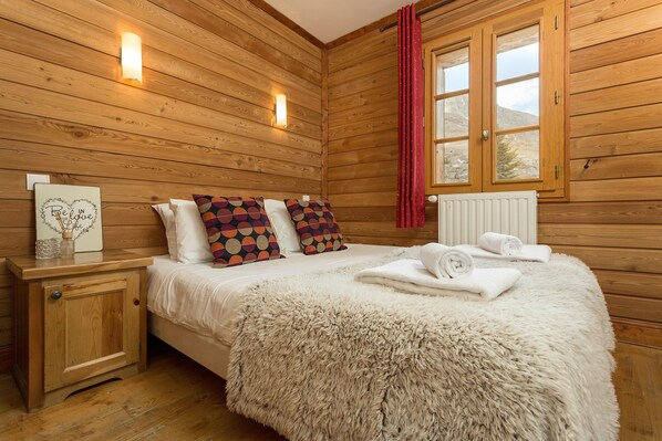 5 Schlafzimmer, kostenloses WLAN, Bettwäsche