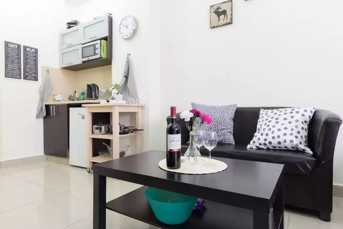 Suite studio Deluxe (306) | Fer et planche à repasser, accès au Wi-Fi (inclus), décor unique