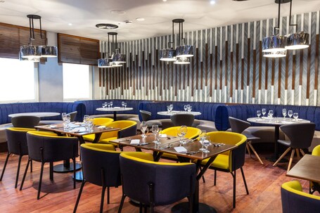 Premier Inn Dubai Al Jaddaf - Image 32