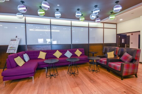 Premier Inn Dubai Al Jaddaf - Image 25