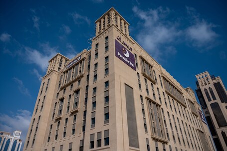 Premier Inn Dubai Al Jaddaf - Image 4