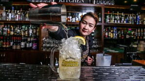 Bar (on property) - Premier Inn Dubai Al Jaddaf (Dubai)