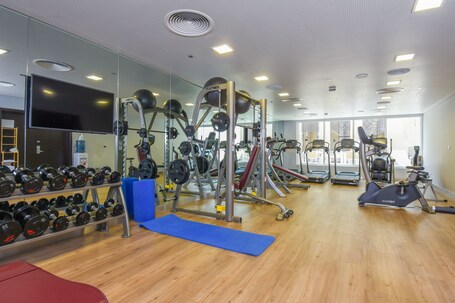 Premier Inn Dubai Al Jaddaf - Image 14