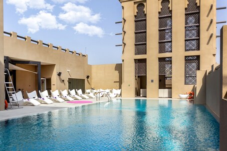 Premier Inn Dubai Al Jaddaf - Image 18