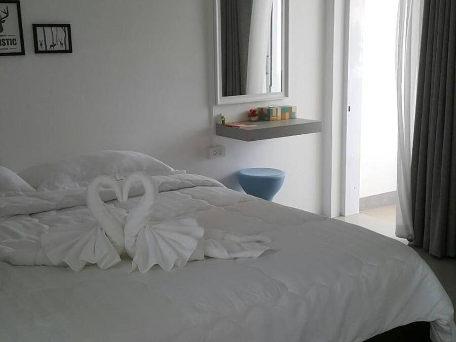 Soundproofing, rollaway beds, free WiFi, bed sheets