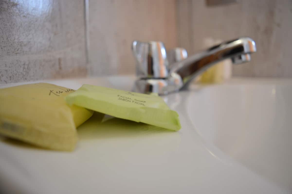 superior double room, 2 double beds, non smoking, pool view | bathroom | shower, free toiletries, hair dryer, towels