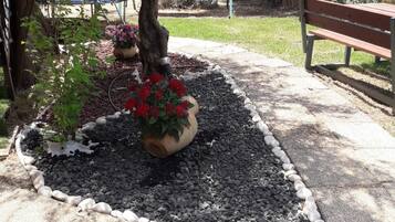 Classic Apartment | Desk