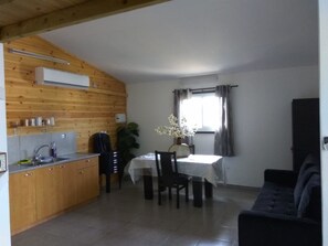 Classic Apartment | Living area