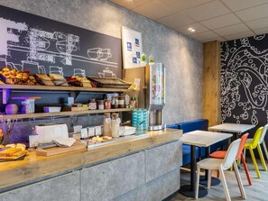 تناول الطعام