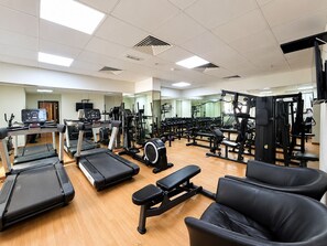 Gym - Jacob's Garden Hotel (Dubai)