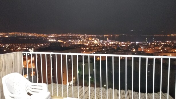 Unclassified image, 1 of 12, button - Migdaley Nof Hamifraz (Eilat)