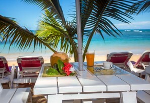Free daily cooked-to-order breakfast - Louisa Aparthotel Las Terrenas (Las Terrenas)