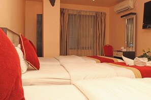 Chambre Triple Deluxe, vue ville