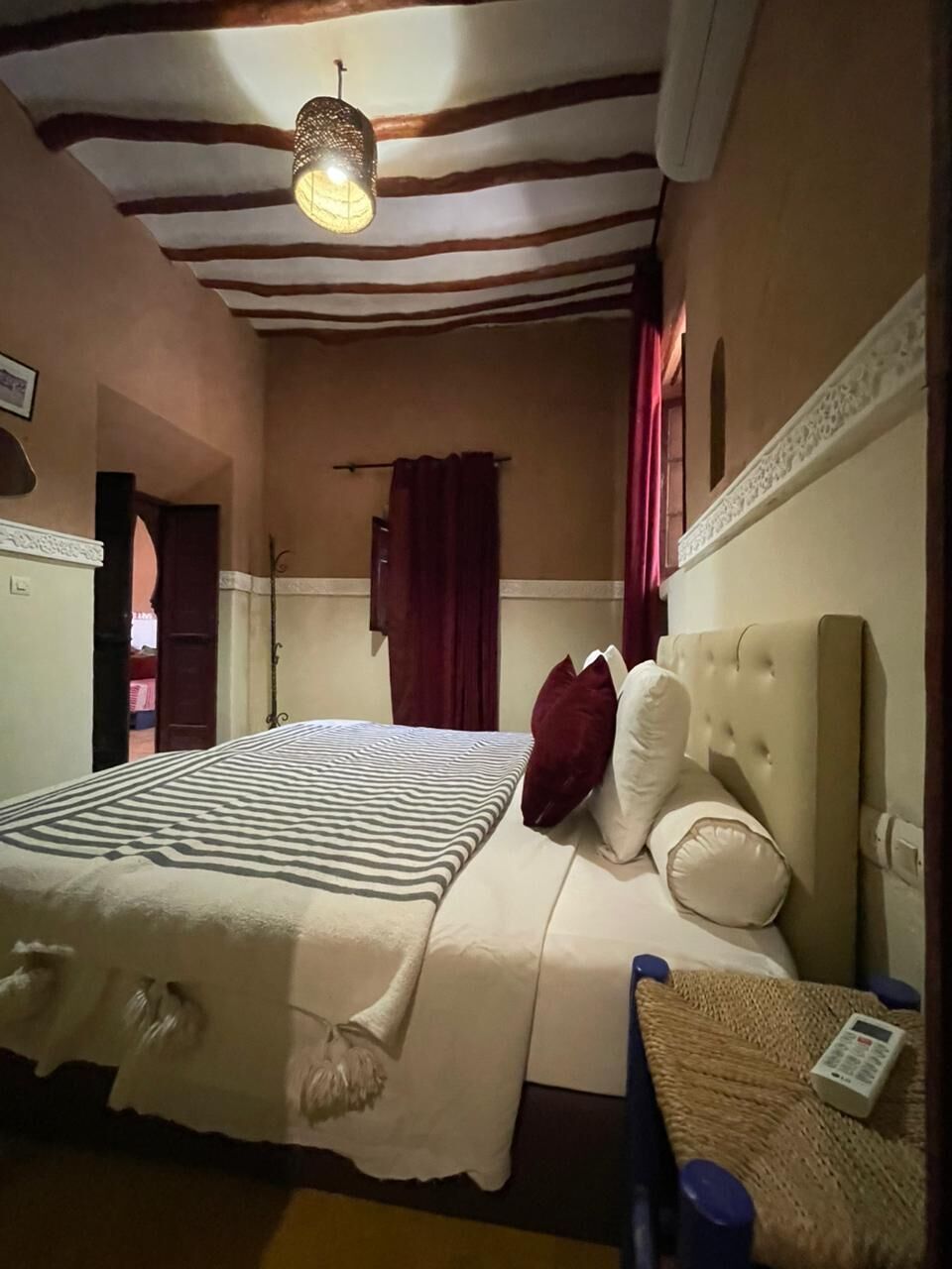 Traditional Double or Twin Room | Individually decorated, individually furnished, free WiFi, bed sheets