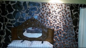 Unclassified image, 4 of 12, button - Hostel La Cascada (Sabana Redonda)