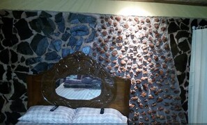 基础双人房, 1 张双人床, 无烟房 | 免费 WiFi、床单