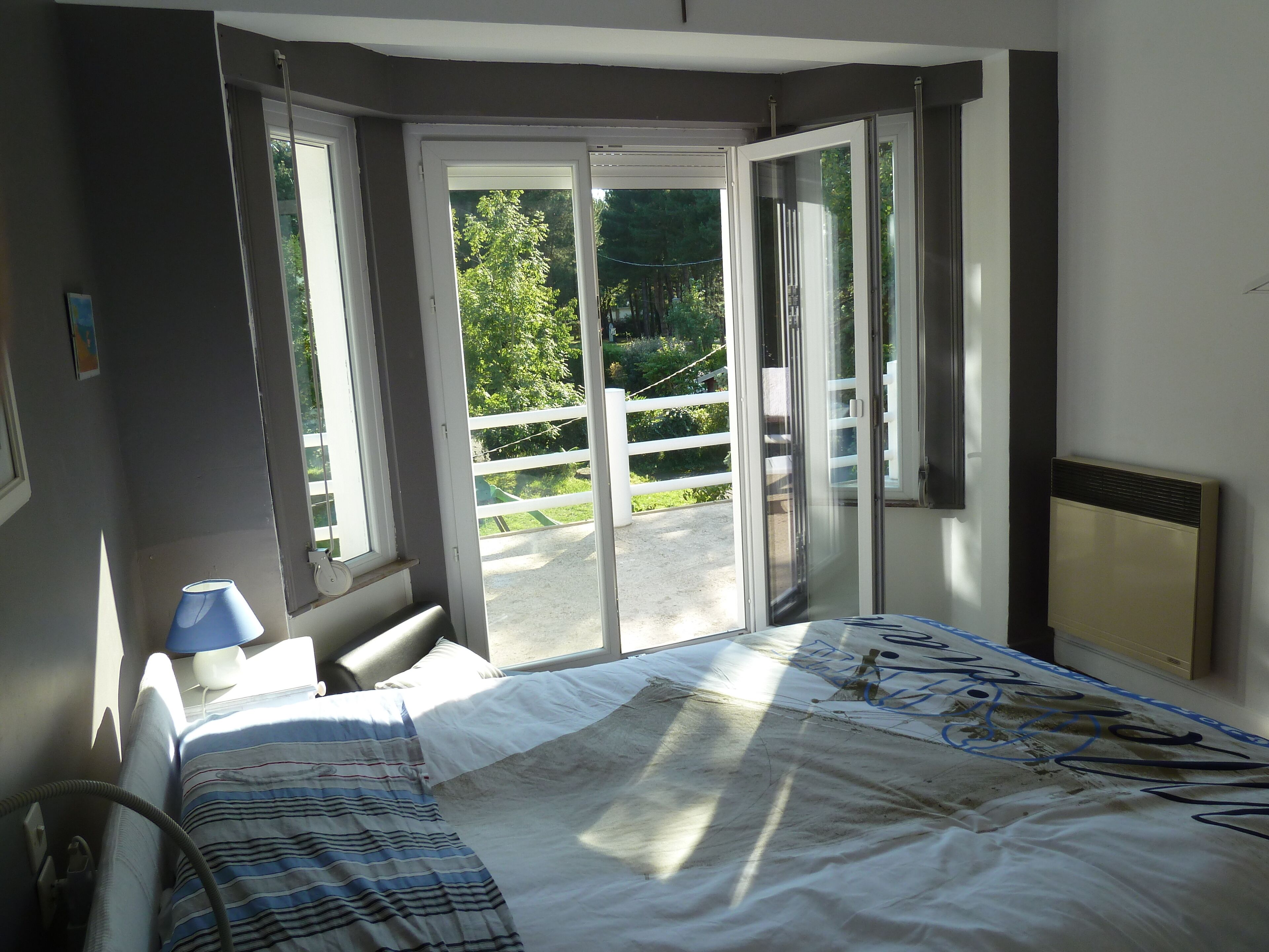 3 chambres, fer et planche à repasser, lit parapluie, Wi-Fi gratuit