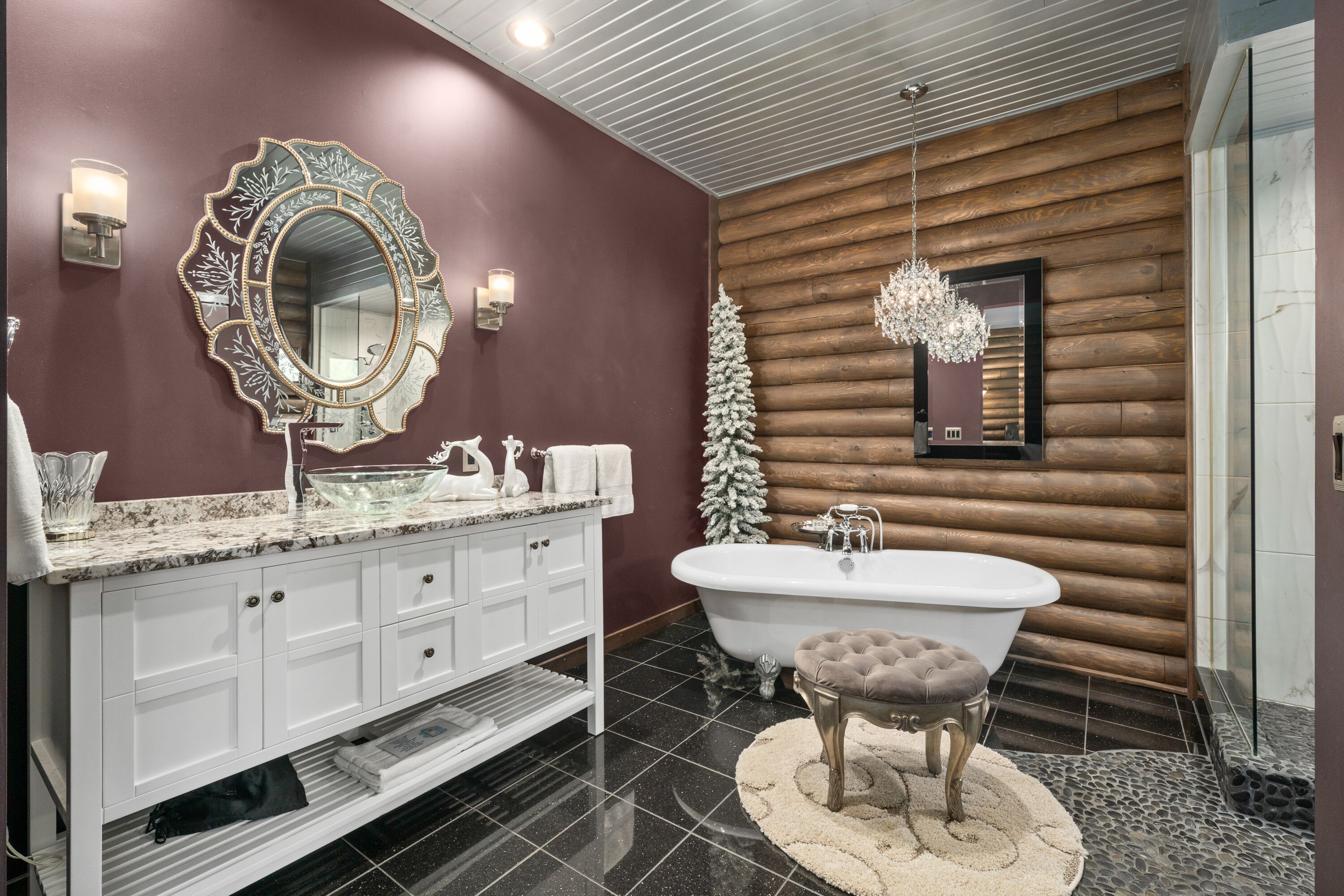 Paris Art Deco,Romanic,Luxurious,Massage Chair,Sauna,Hot Tub,Kayaks,FireTable