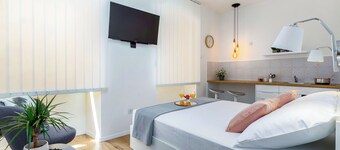 Rijeka Apartments TERRA I & II in the Old Town