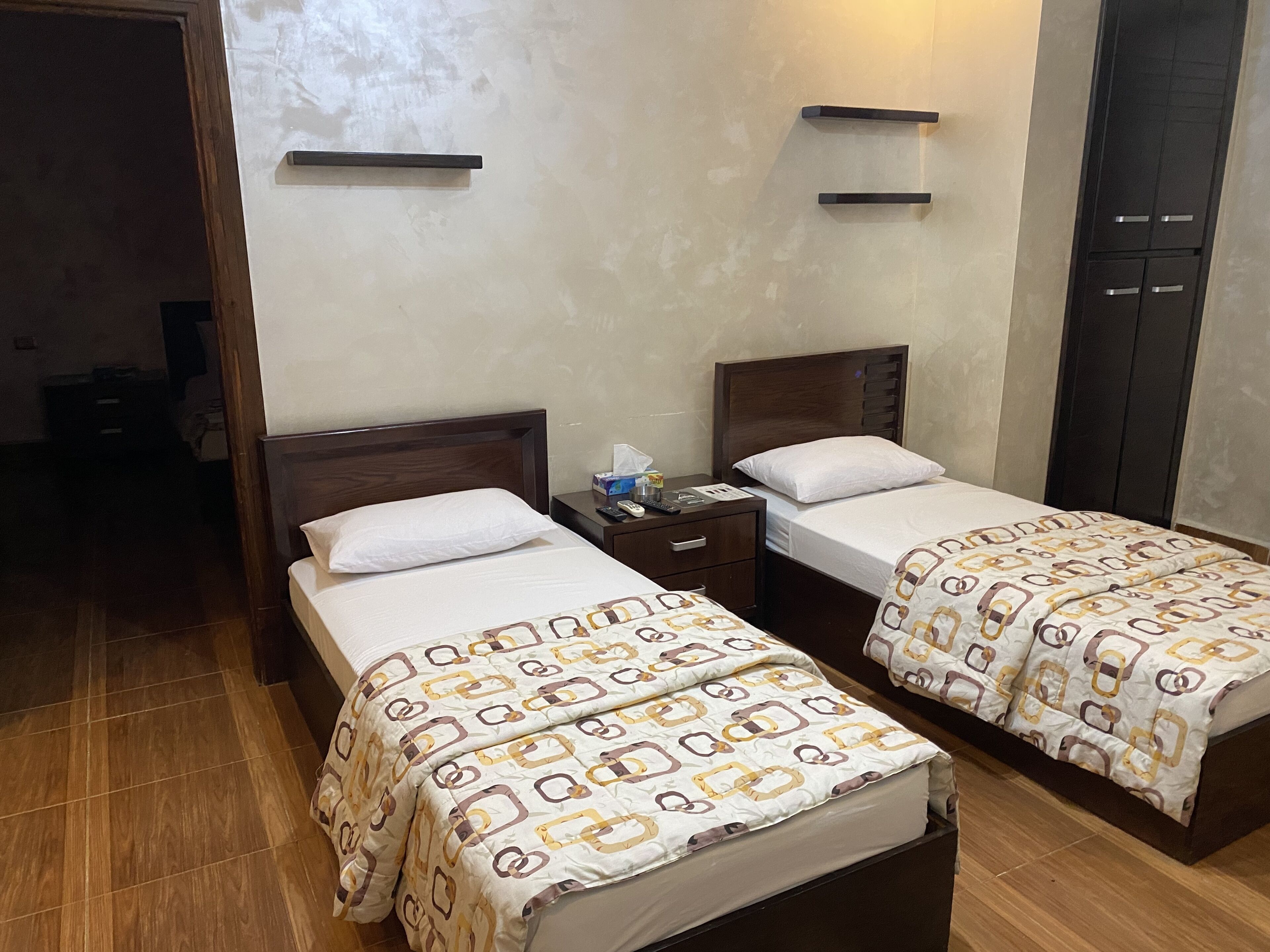 egyptian cotton sheets, premium bedding, pillow-top beds