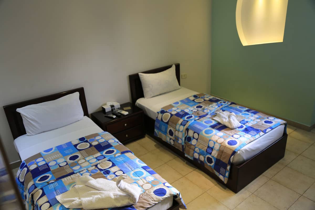 Twin Room | Egyptian cotton sheets, premium bedding, pillowtop beds
