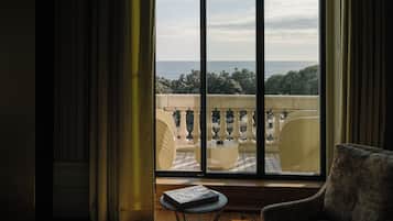 Vila Foz Suite | 1 ๊ฐ์ ์นจ์ค, ๊ณ ๊ธ ์นจ๊ตฌ, ๋ฉ๋ชจ๋ฆฌํผ ์นจ๋, ๋ฏธ๋๋ฐ