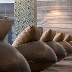 Couples treatment rooms, sauna, steam room, body treatments